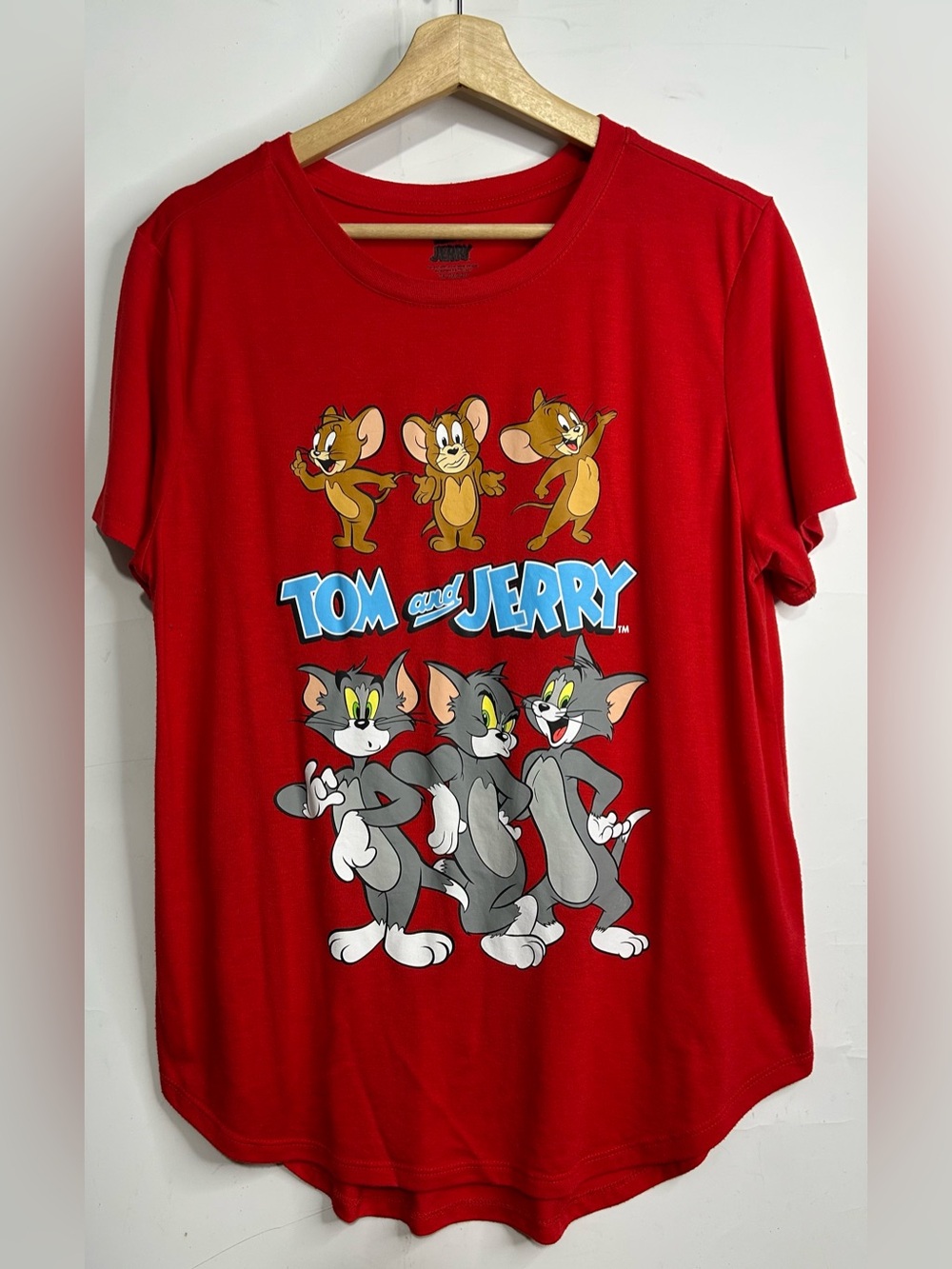 5 for $25🔥Tom & Jerry Red Graphic T-Shirt Juniors 3XL (21)
